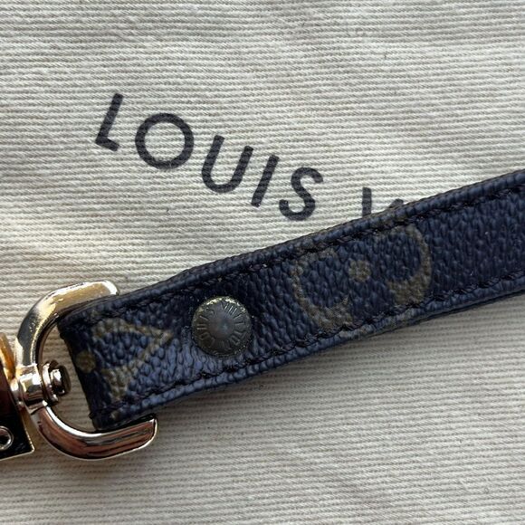 Louis Vuitton Monogram Canvas Key Wristlet Strap Attachment - Picture 2 of 10